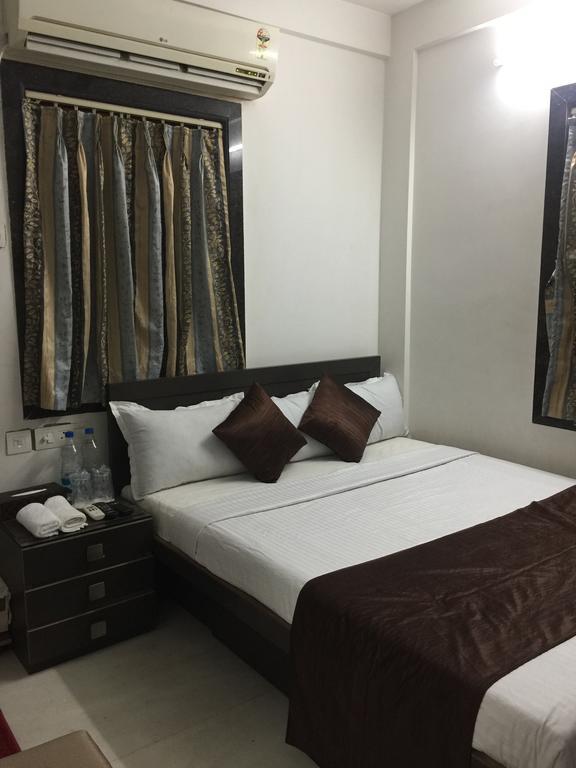 Belmont Puri Villa Exterior photo